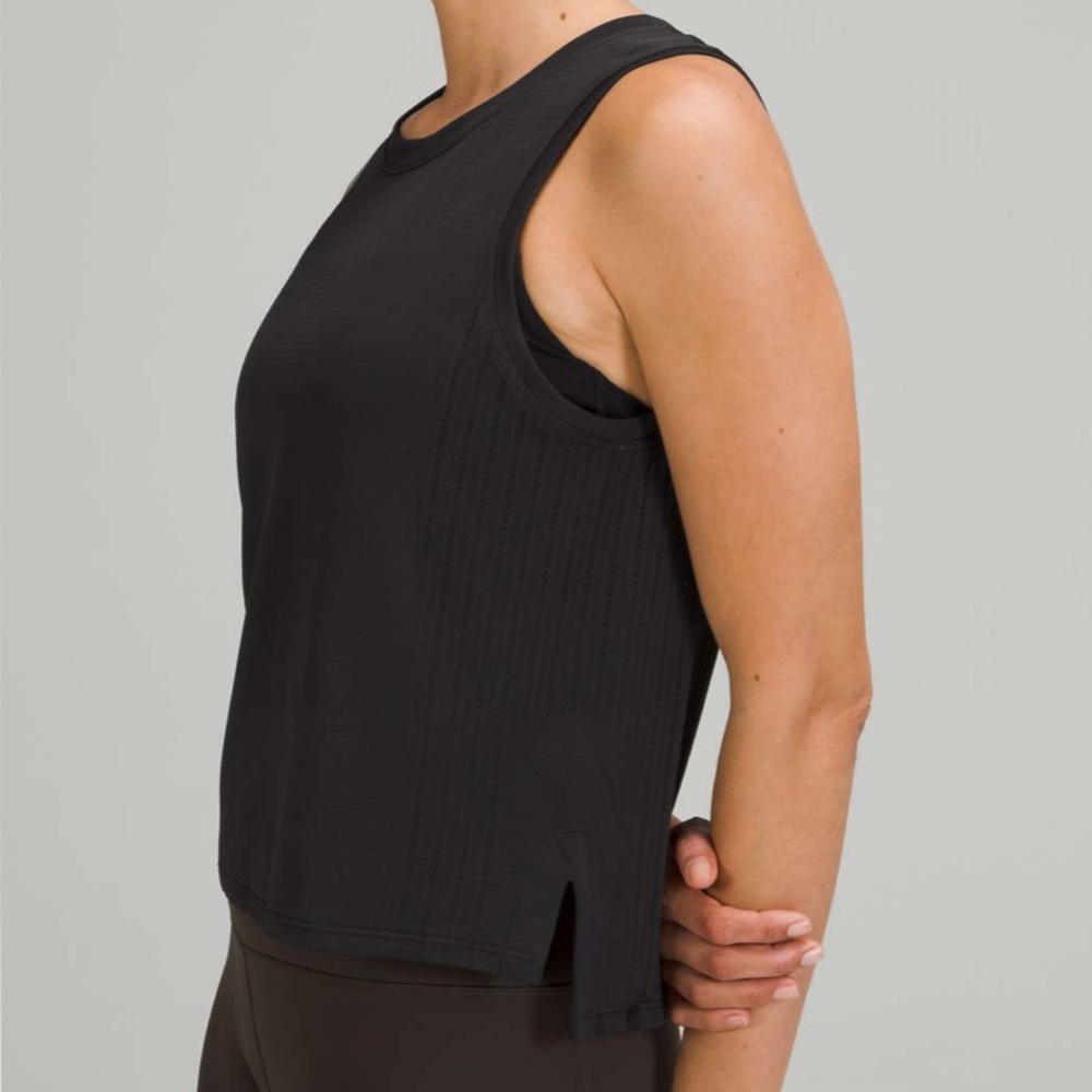 Lululemon Black Train To Be Tank Top Women’s Size 6